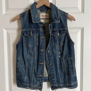 Mossimo Supply Co jean vest